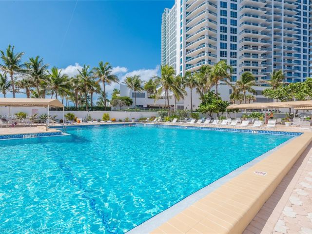 Apartment for rent  Unit #504 - photo 7445723