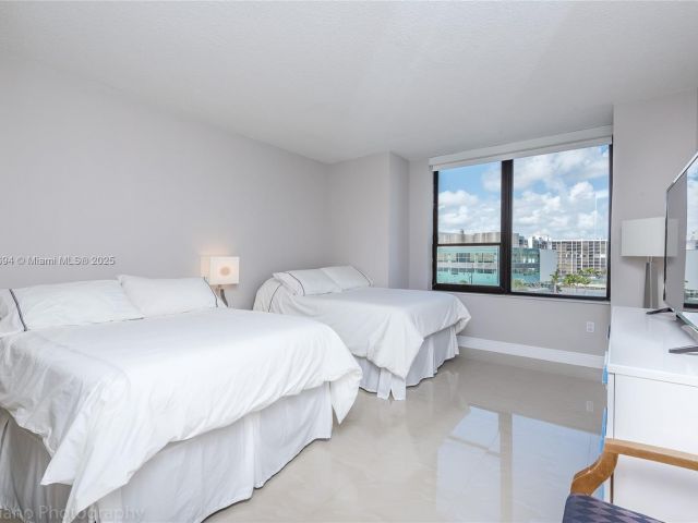 Apartment for rent  Unit #504 - photo 7445724