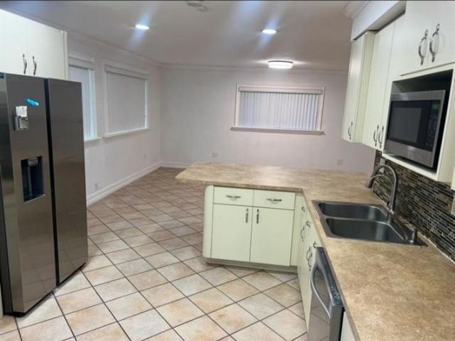 Home for sale at 14500 NE 2nd Ave - photo 5838499