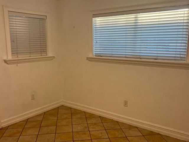 Home for sale at 14500 NE 2nd Ave - photo 5838503