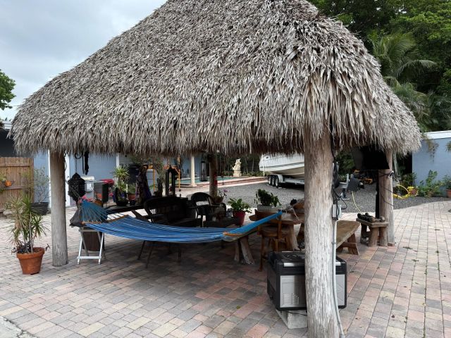 Home for sale at 14500 NE 2nd Ave - photo 5838509