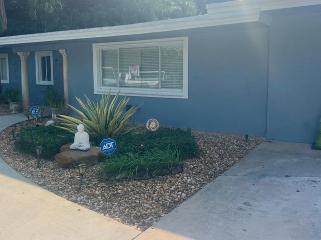 Home for sale at 14500 NE 2nd Ave - photo 5838515