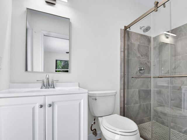 Home for sale at 6000 NE 18th Terrace - photo 6114944