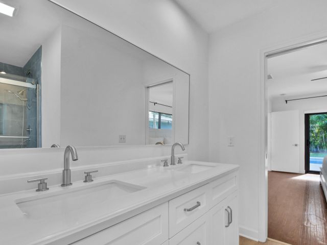 Home for sale at 6000 NE 18th Terrace - photo 6114949