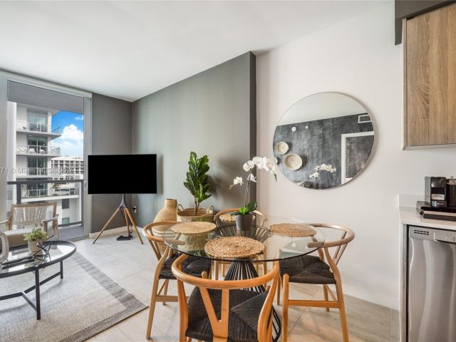 Apartment for sale  Unit #S-1016 - photo 5838701