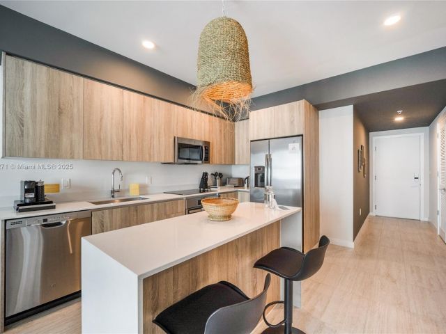 Apartment for sale  Unit #S-1016 - photo 5838702