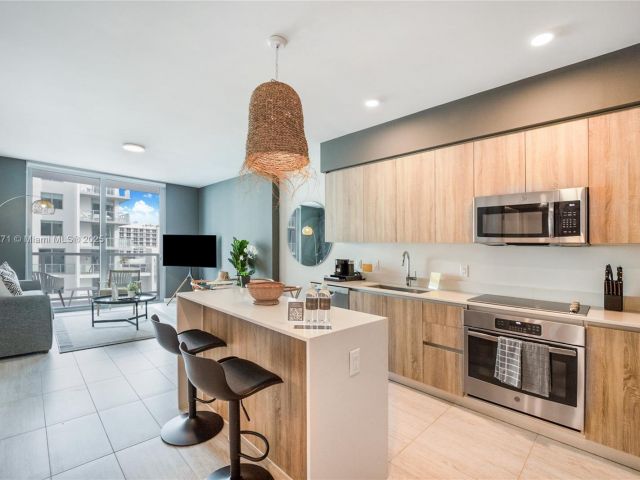 Apartment for sale  Unit #S-1016 - photo 5838703