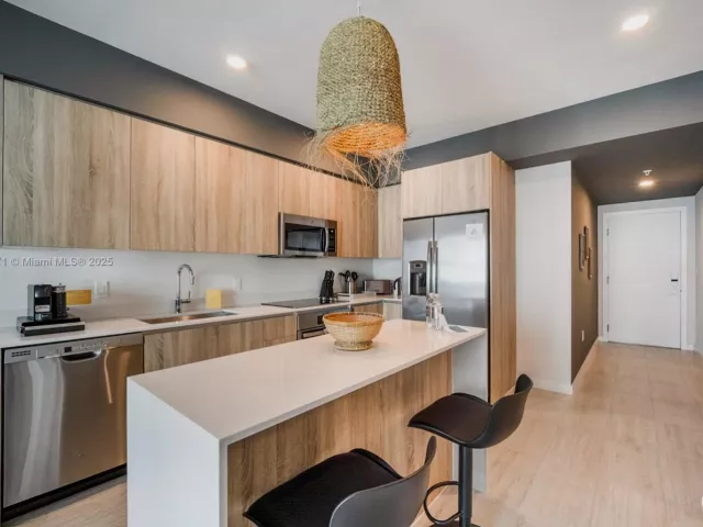 Apartment for sale  Unit #S-1016 - photo 5838702