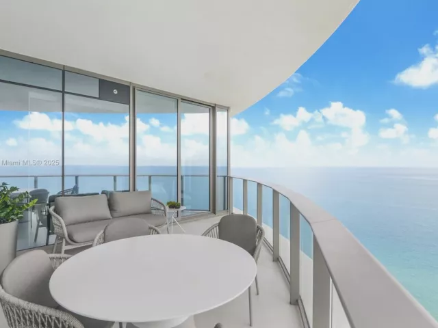 Apartment for rent  Unit #2405 - photo 5835918