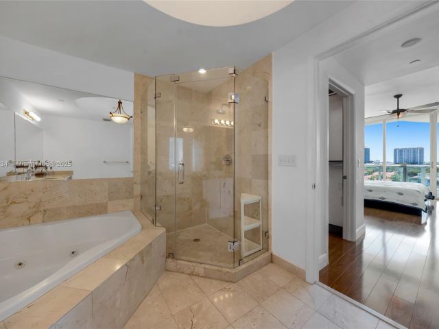 Apartment for rent  Unit #1-910 - photo 5838358