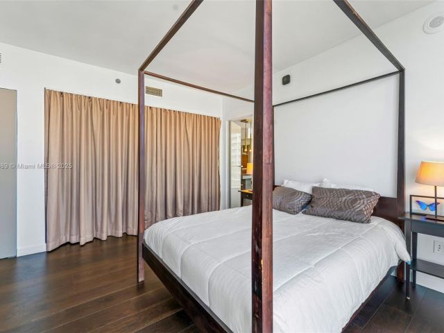 Apartment for sale  Unit #4502 - photo 5839748