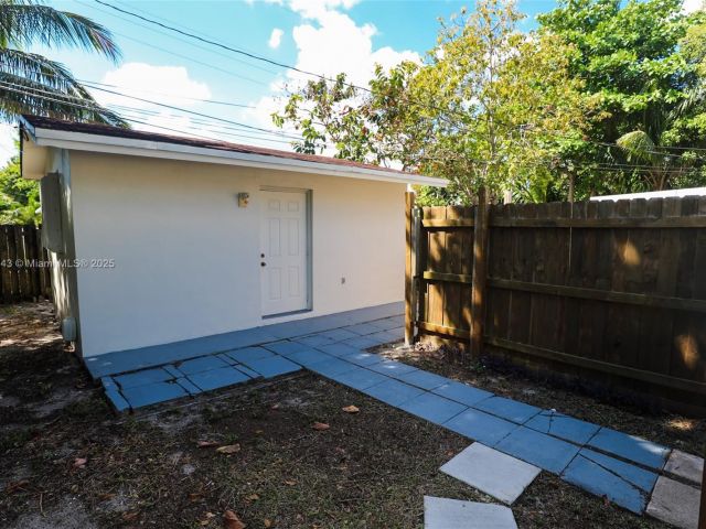 Home for sale at 596 NW 109th St - photo 6275722