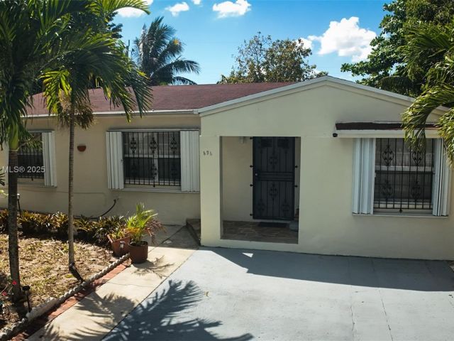 Home for sale at 596 NW 109th St - photo 6275726