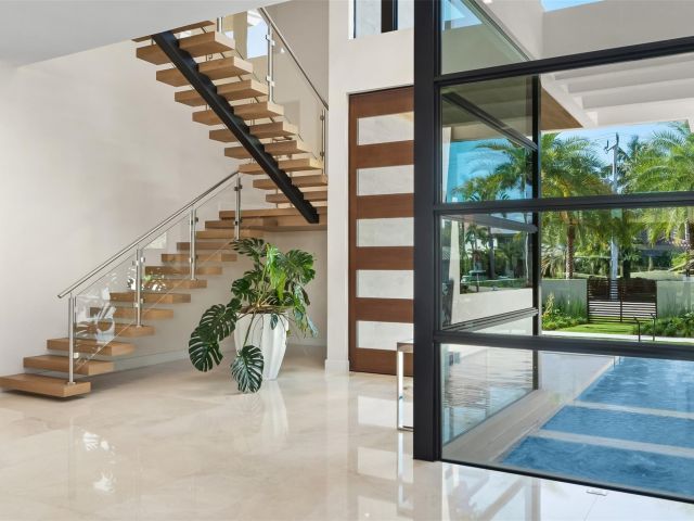 Home for sale at 2421 Barcelona Dr - photo 6031043