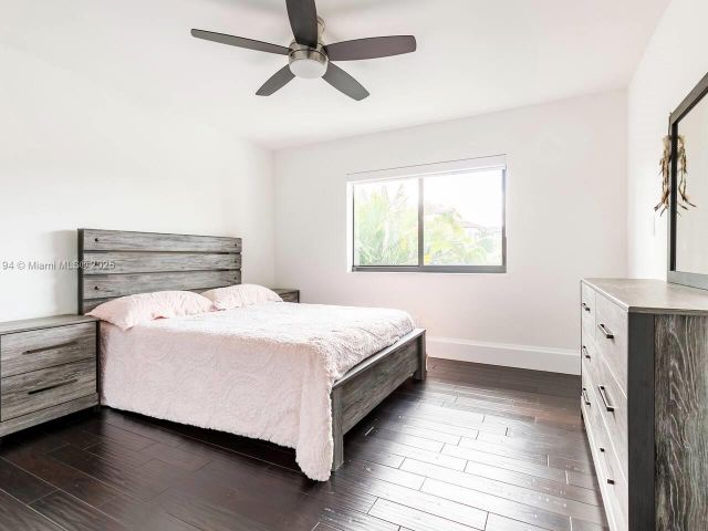 Home for rent at 2809 NE 14th Ave 2809 - photo 5833982