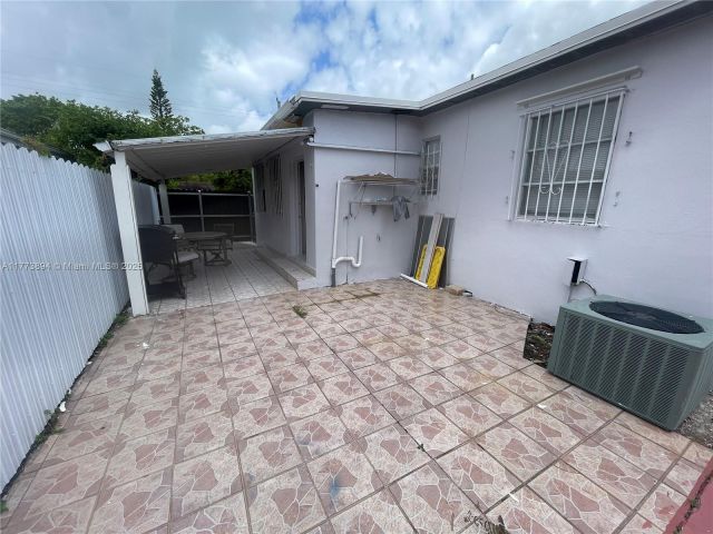 Home for sale at  - photo 5847014