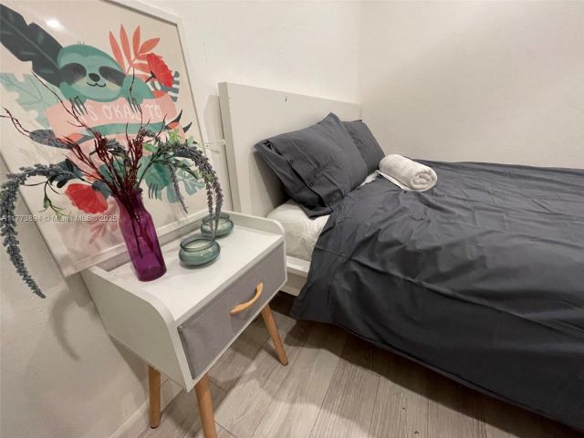 Home for sale at  - photo 5847020