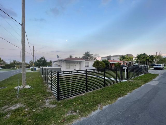 Home for sale at  - photo 5847027