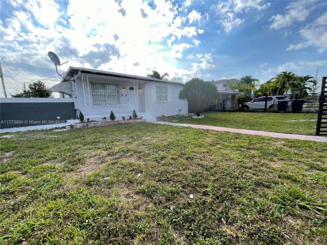 Home for sale at  - photo 5847028