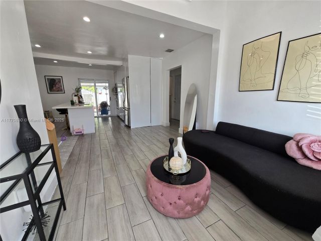 Home for sale at 1011 NW 64th St - photo 5837438