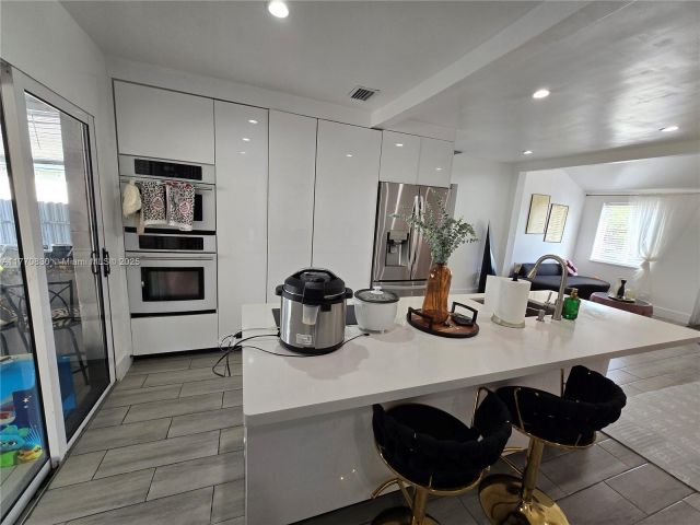 Home for sale at 1011 NW 64th St - photo 5837444