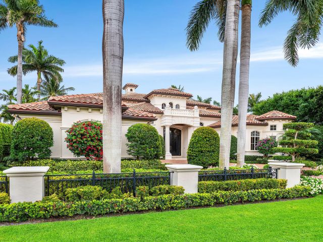 Home for sale at 1560 Sabal Palm Drive - photo 5840993