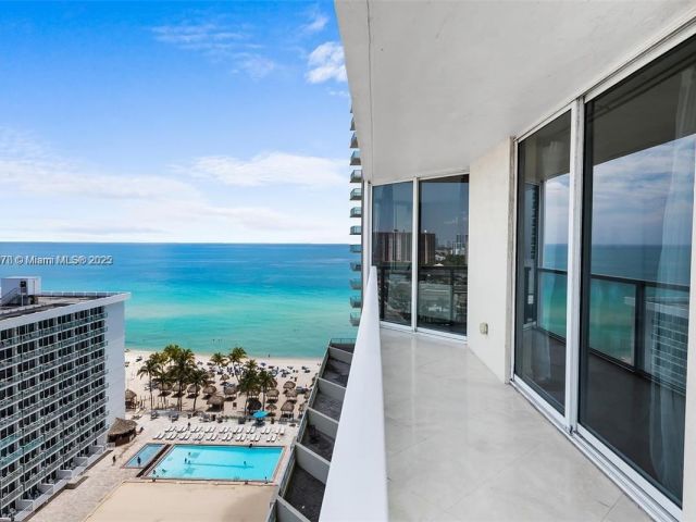 Apartment for sale  Unit #1607 - photo 5850460