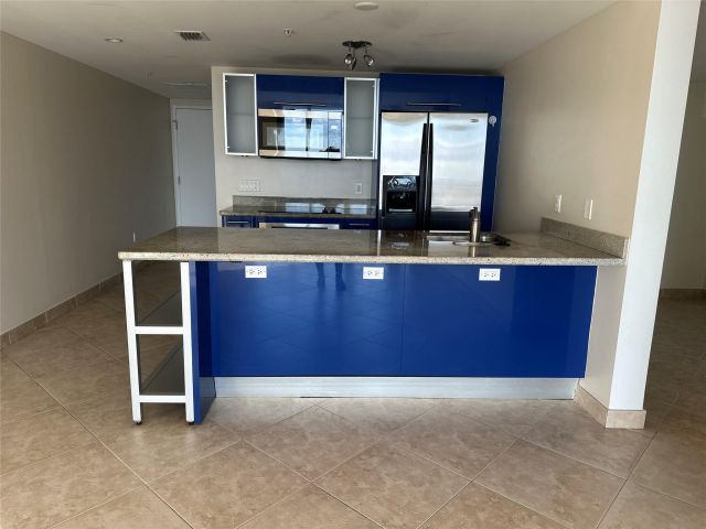 Apartment for sale  Unit #2804 - photo 5839857