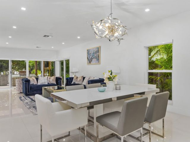 Home for sale at 615 3rd Key Dr - photo 6165952