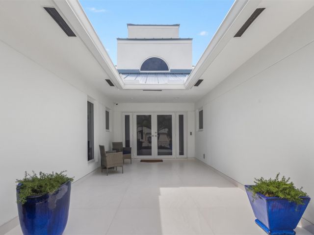 Home for sale at 615 3rd Key Dr - photo 6165961