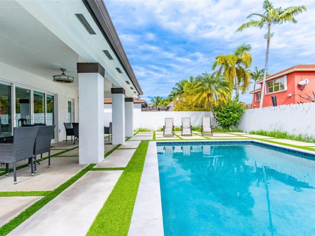 Home for sale at 5161 SW 159th Ct - photo 5843672