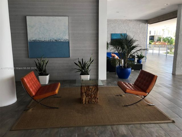 Apartment for sale  Unit # - photo 5848845