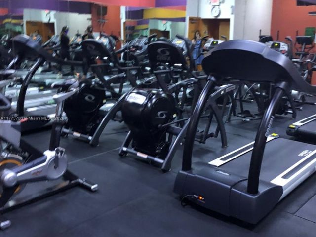 Apartment for sale  Unit # - photo 5848846