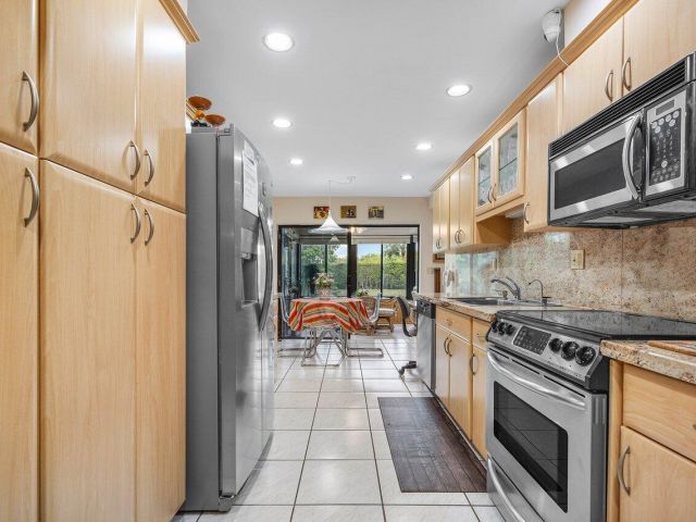 Home for sale at 6053 Petaluma Drive - photo 5847709