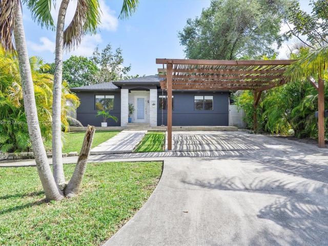 Home for sale at 266 NE 117th St - photo 5846032