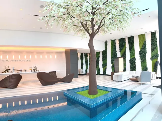 2-bedroom condo for sale in Miami - 851 NE 1st Ave 3905 - MondialRealty