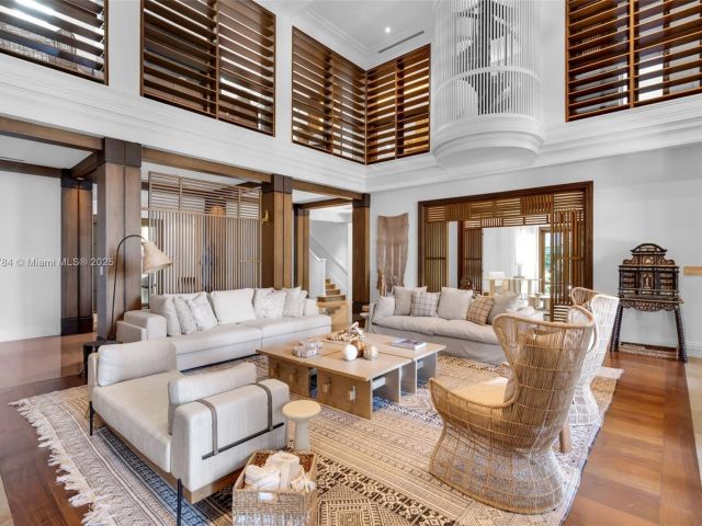 Home for rent at 9 Harbor Pt - photo 5848870