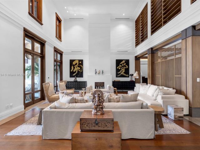 Home for rent at 9 Harbor Pt - photo 5848871