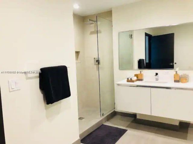 Apartment for sale  Unit #N322 - photo 5892863