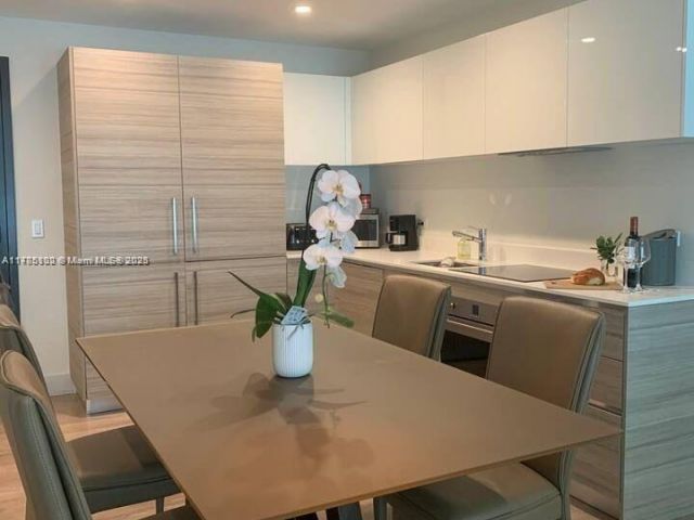 Apartment for sale  Unit #N322 - photo 5892871