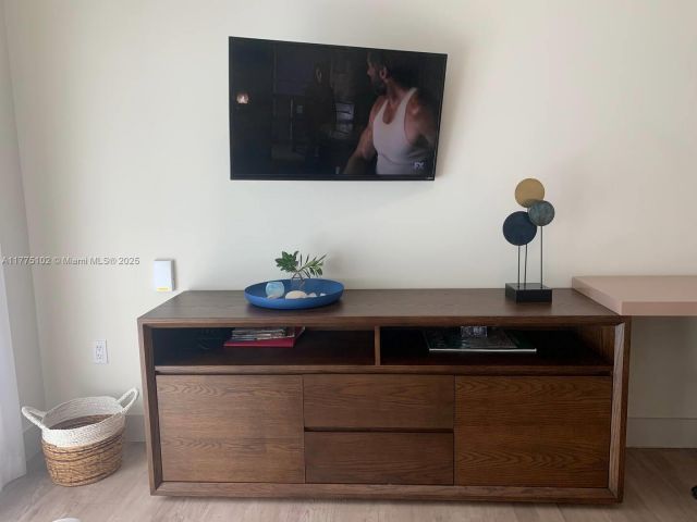 Apartment for sale  Unit #N322 - photo 7435703