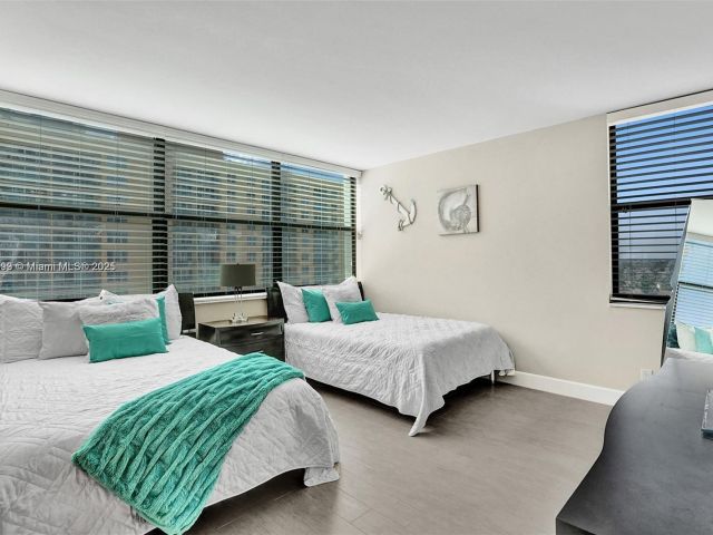 Apartment for sale  Unit #1107 - photo 5850069