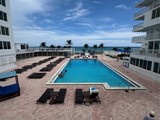 Apartment for sale  Unit #1016 - photo 5904785