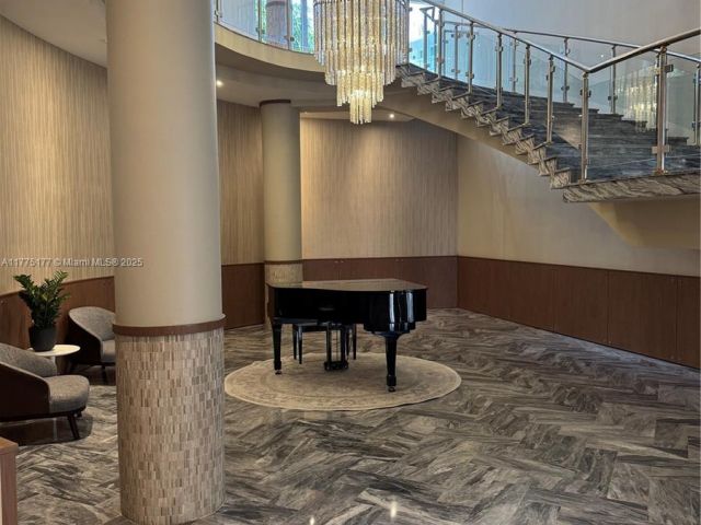 Apartment for sale  Unit #1016 - photo 5904787