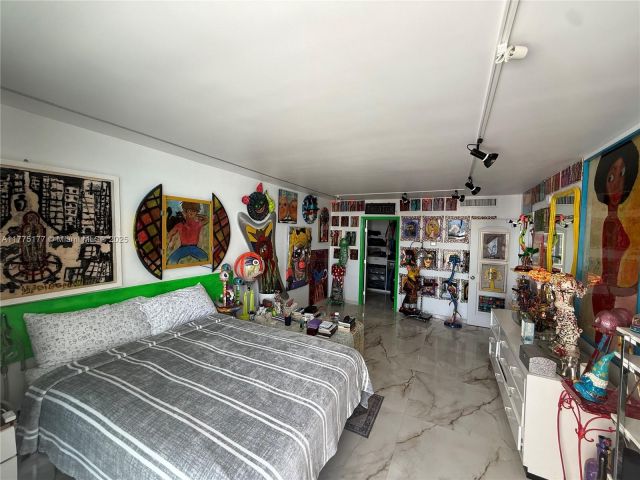 Apartment for sale  Unit #1016 - photo 5904789