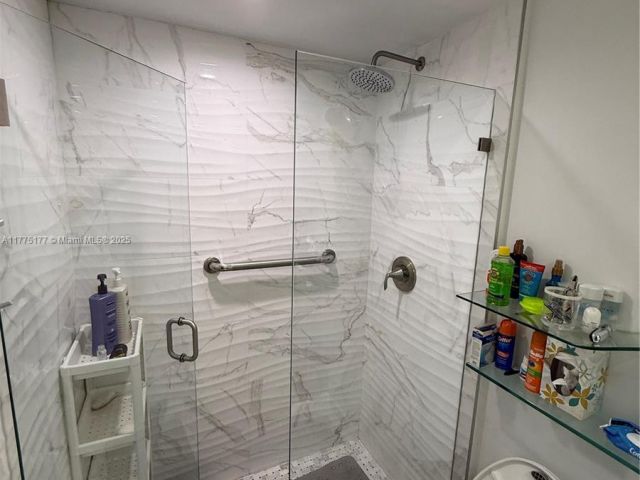 Apartment for sale  Unit #1016 - photo 5904794