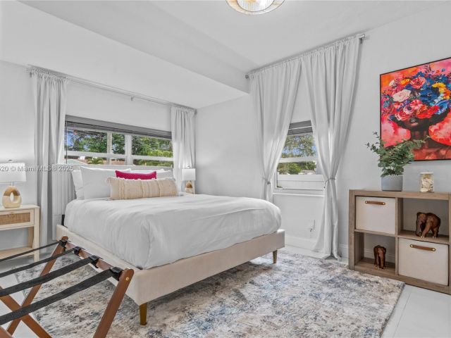 Home for rent at 775 NW 44th St - photo 6047160