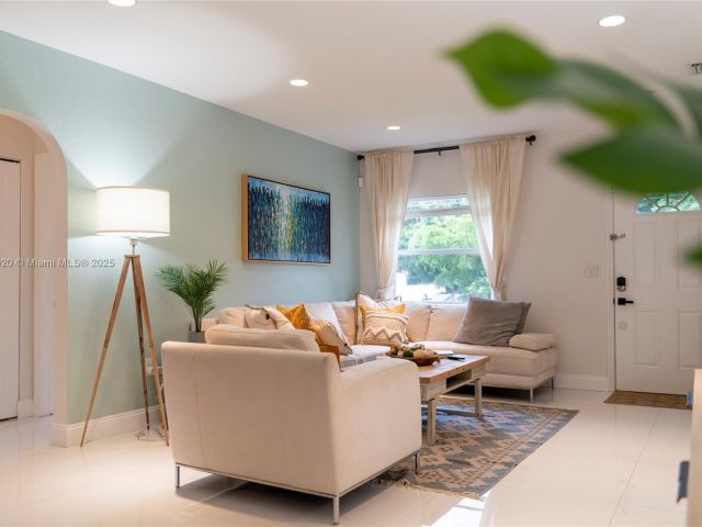 Home for rent at 775 NW 44th St - photo 6047170