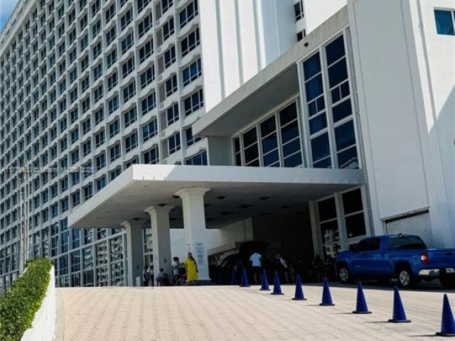 Apartment for sale  Unit #1520 - photo 5904826