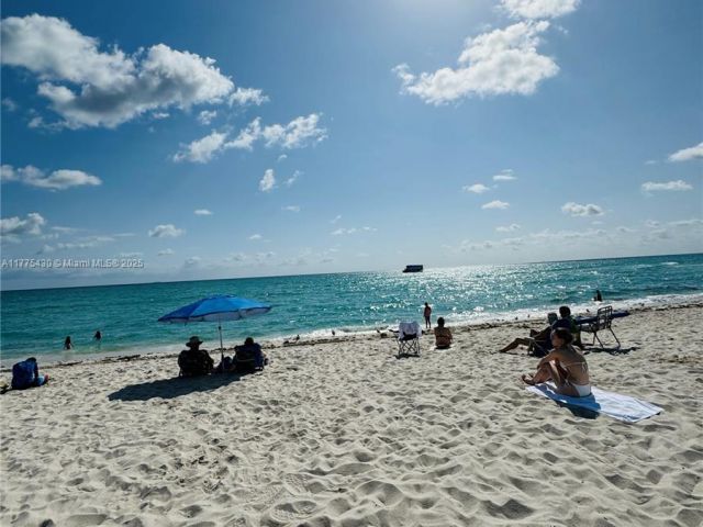 Apartment for sale  Unit #1520 - photo 5904838